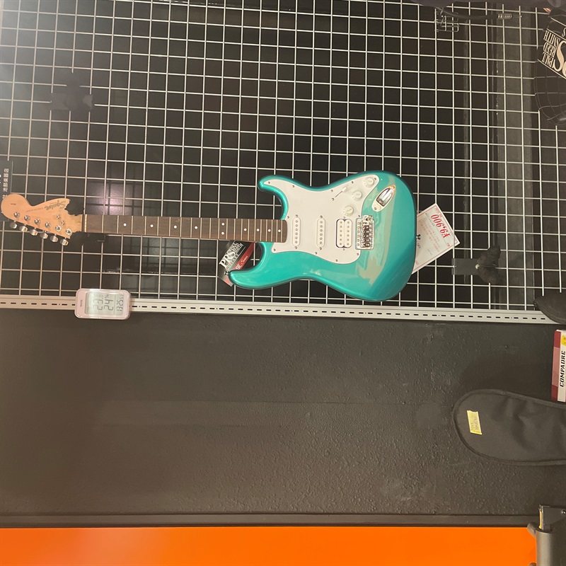 Squier by Fender Affinity Stratocaster HSS Race Greenの画像